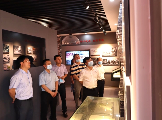 http://www.hbpu.edu.cn/__local/1/56/D0/5311757AFC2148D8187FE0A64AD_42313B80_27C49.png